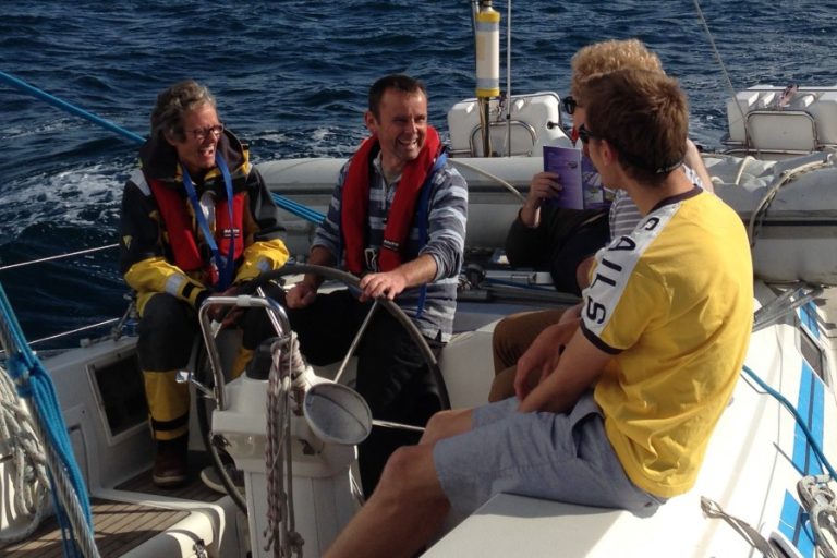Learning to sail